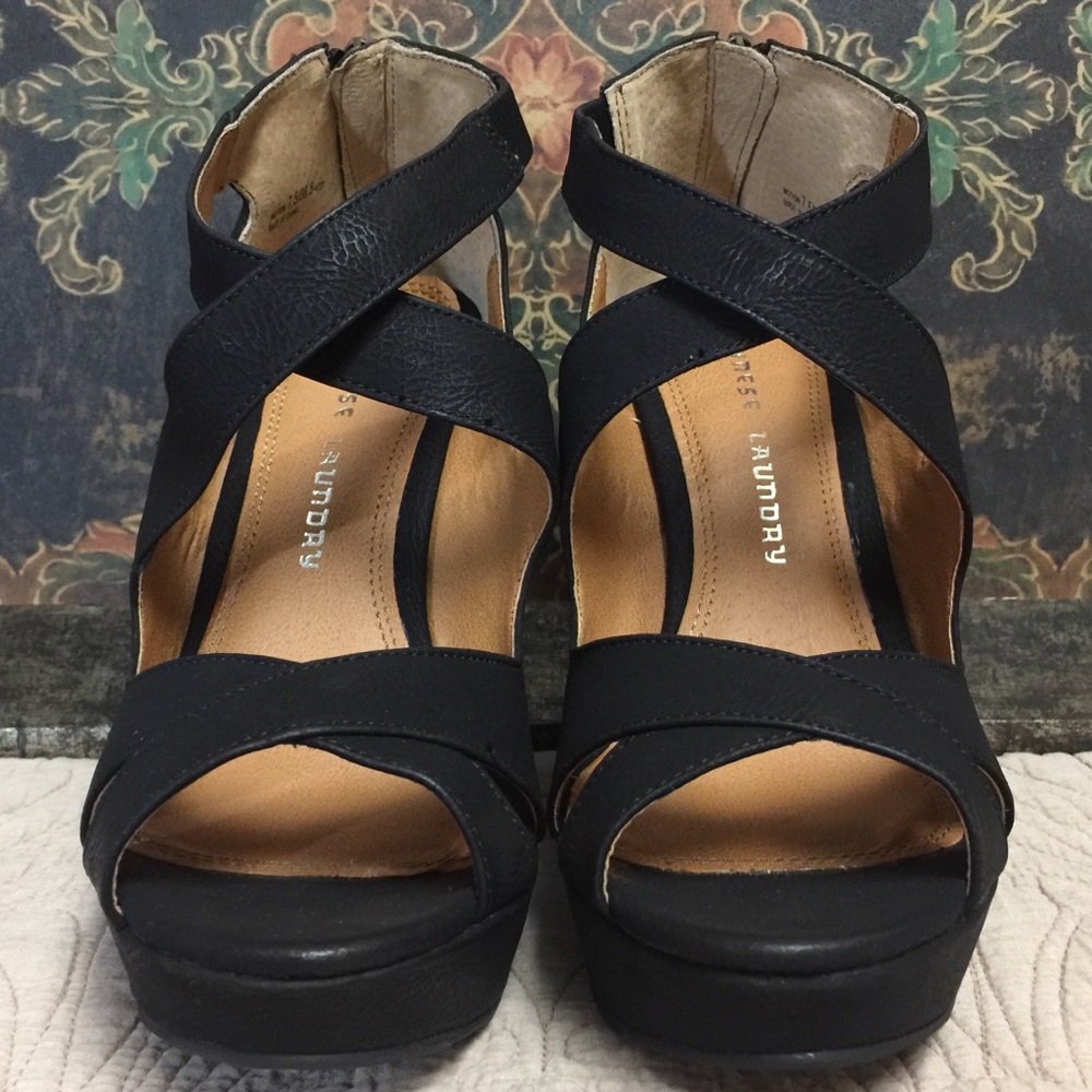 Chinese Laundry Wedges, Size 7.5